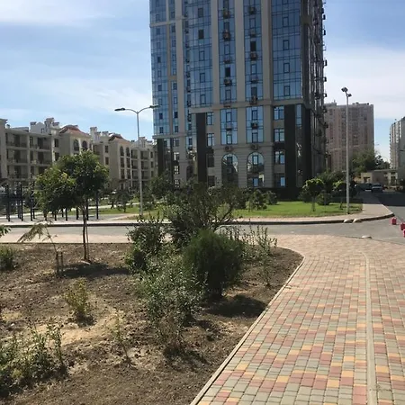 в аркадии с видом на море Apartment Odesa